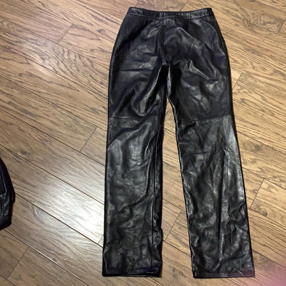Danier black leather pants - Picture 3 of 3